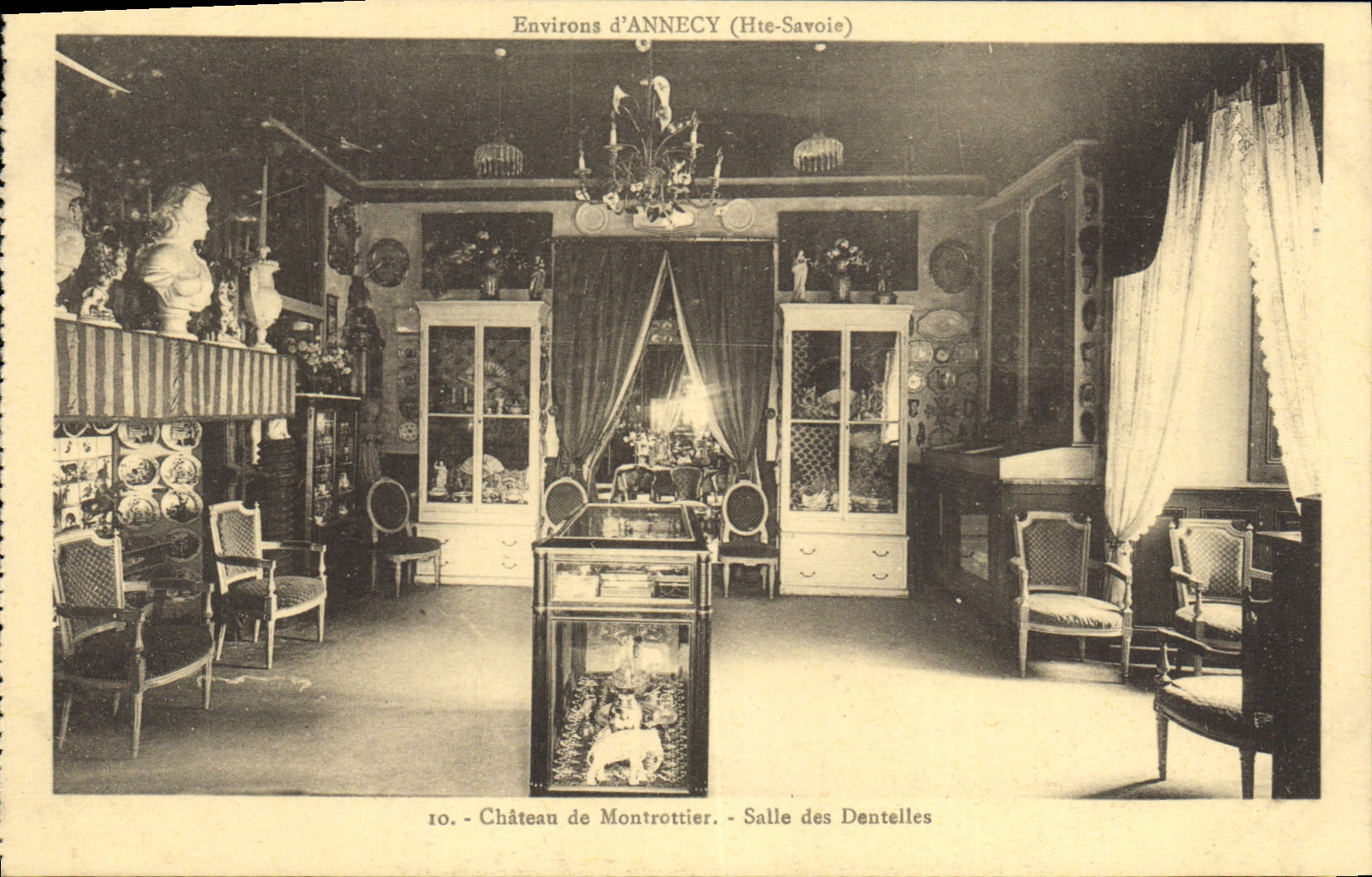 CPA Environs d'Annecy Hte Savoie Chateau de Montrottier Salle des Dentelles 