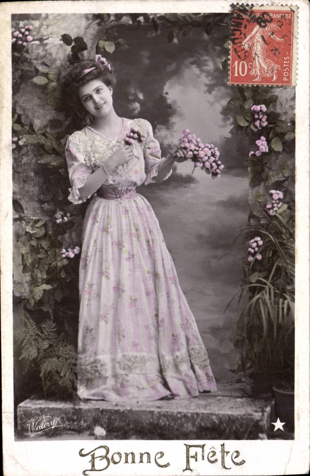 CPA Bonne Fete Femme