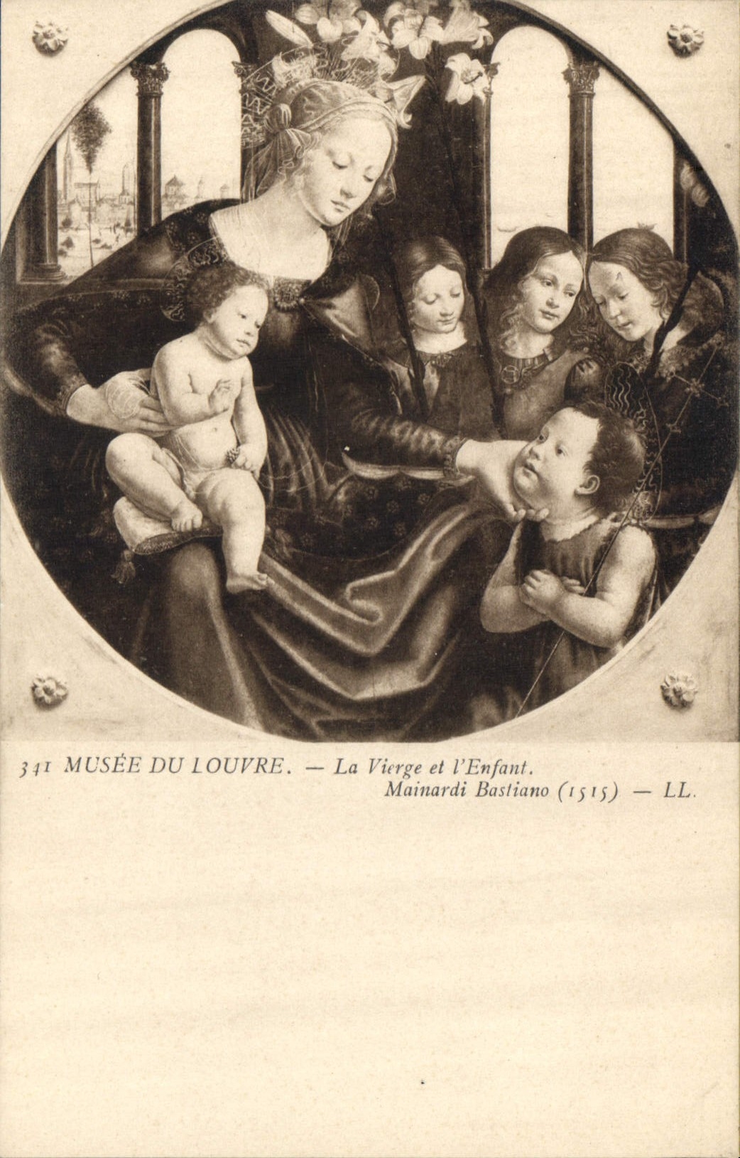 CPA Musee du Louvre La Vierge et l'Enfant 