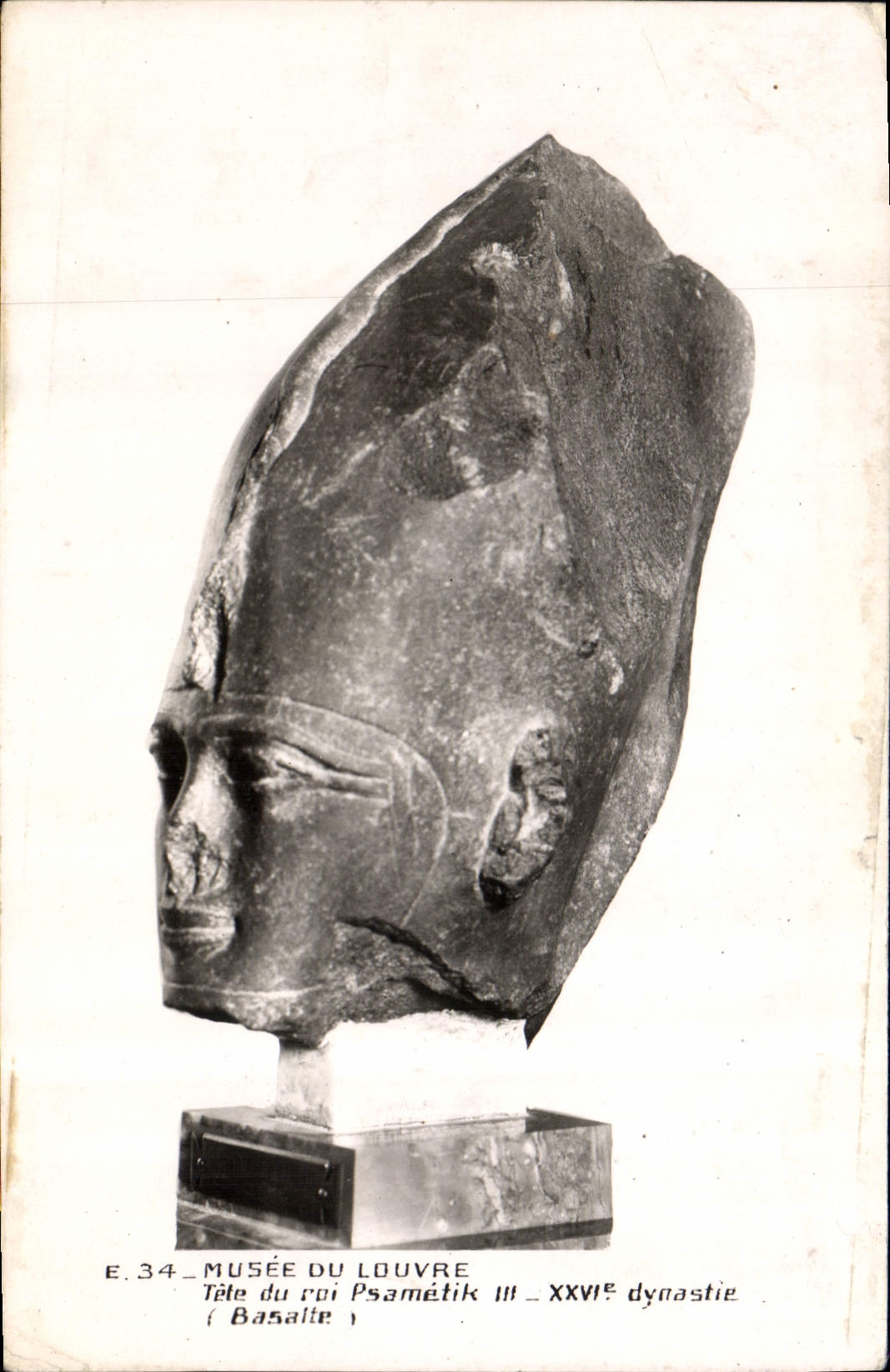 CPA Musee de Louvre Tete du voi Psametik Basalle