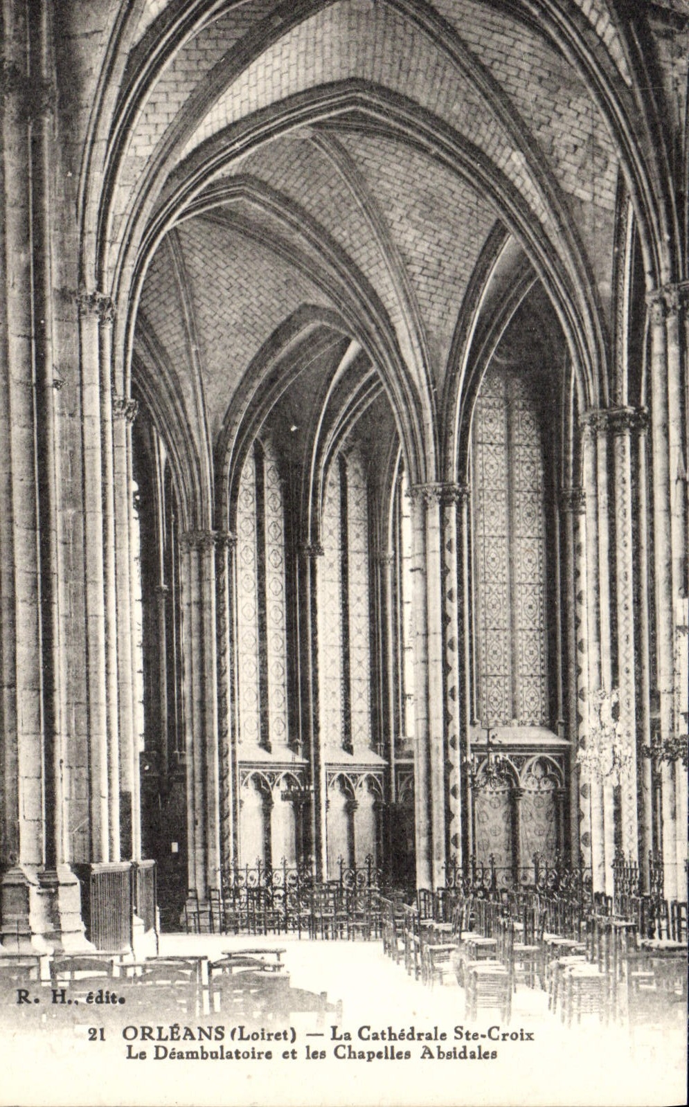 CPA Orleans Loiret la Cathedrale Ste Croix le Deambulatoire et les chapelles Absidales