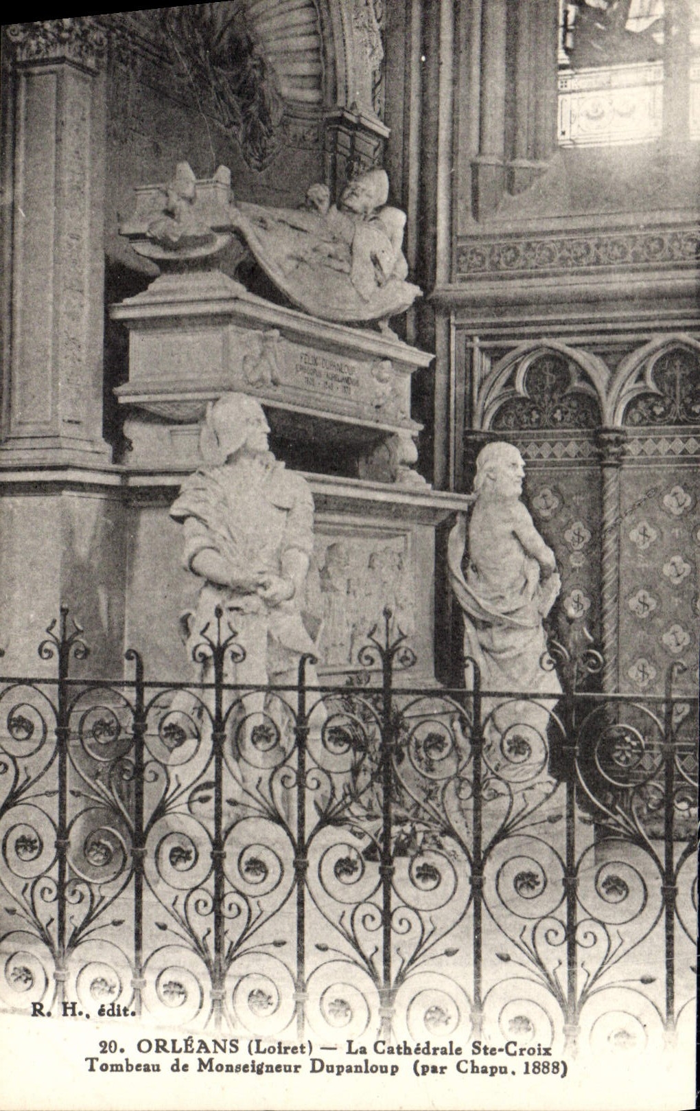 CPA Orleans Loiret la Cathedrale Ste Croix Tombeau de Monseigneur Dupanloup par Chapu 1888 