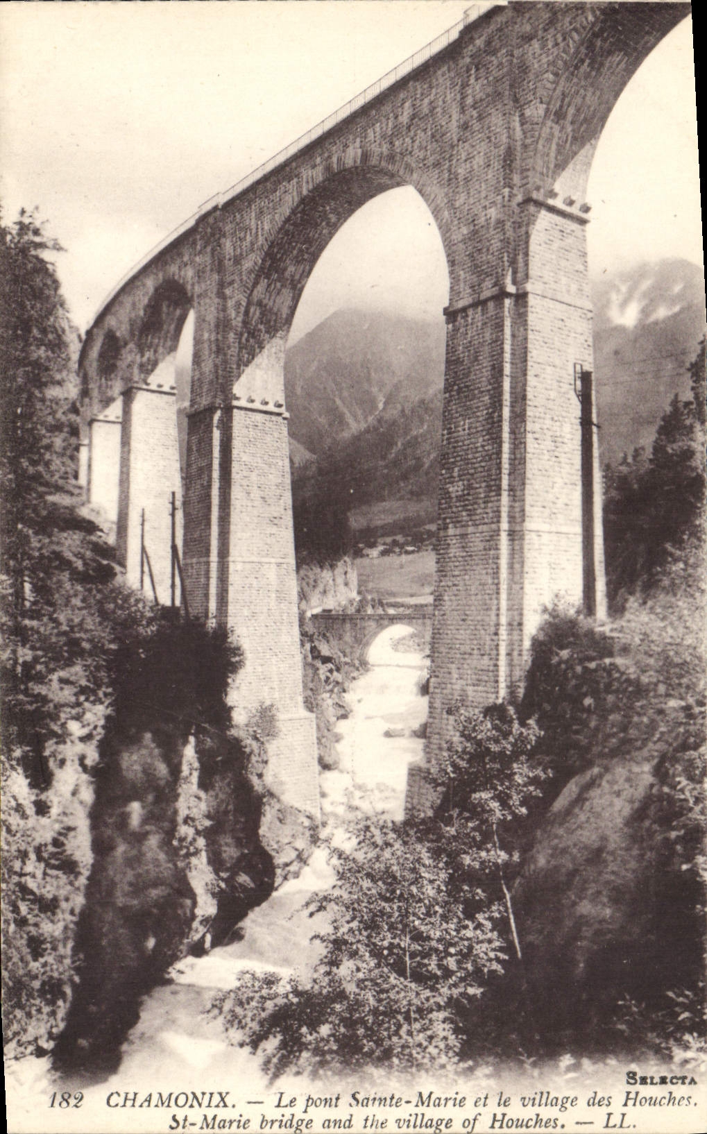 CPA Chamonix le Pont Sainte Marie et le Village des Houches