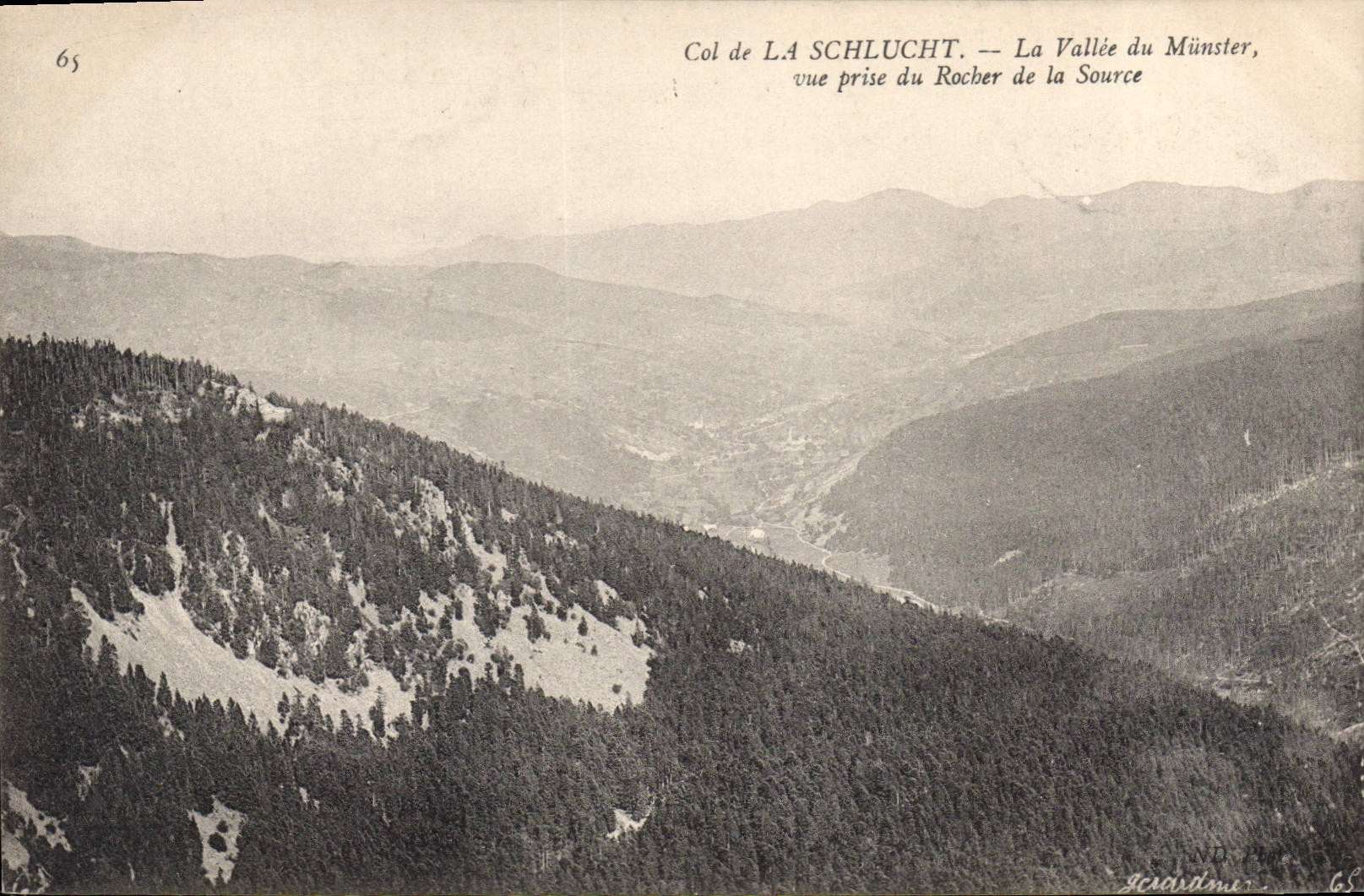 CPA Col de la Schlucht la Vallee du Muster vue prise du Rocher de la Source 