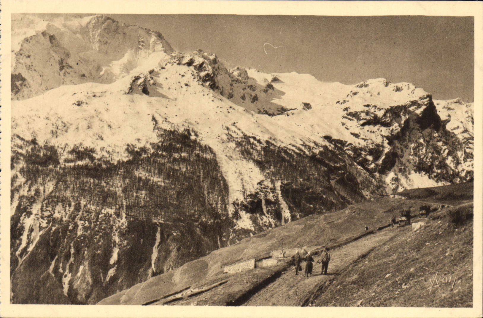 CPA Les Alpes le Massif du Pelvoux et les derniers prolongements des Grandes Rousses