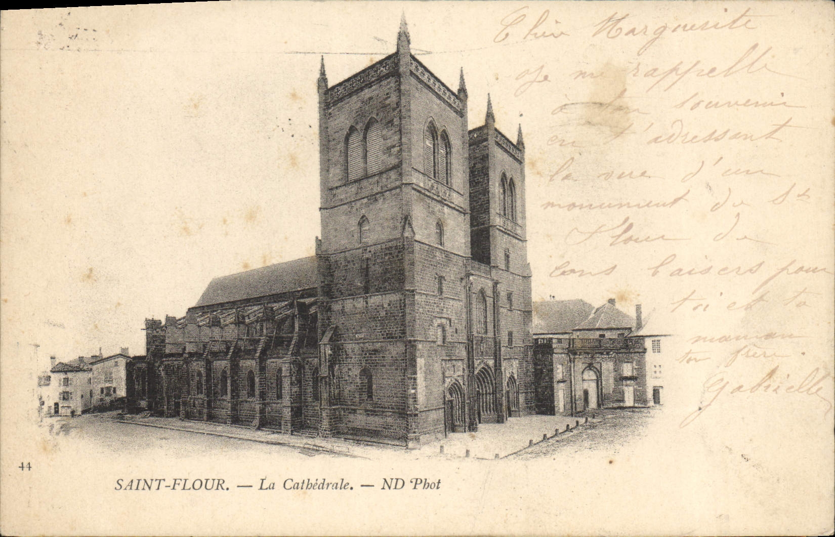 CPA Saint Flour la Cathedrale 