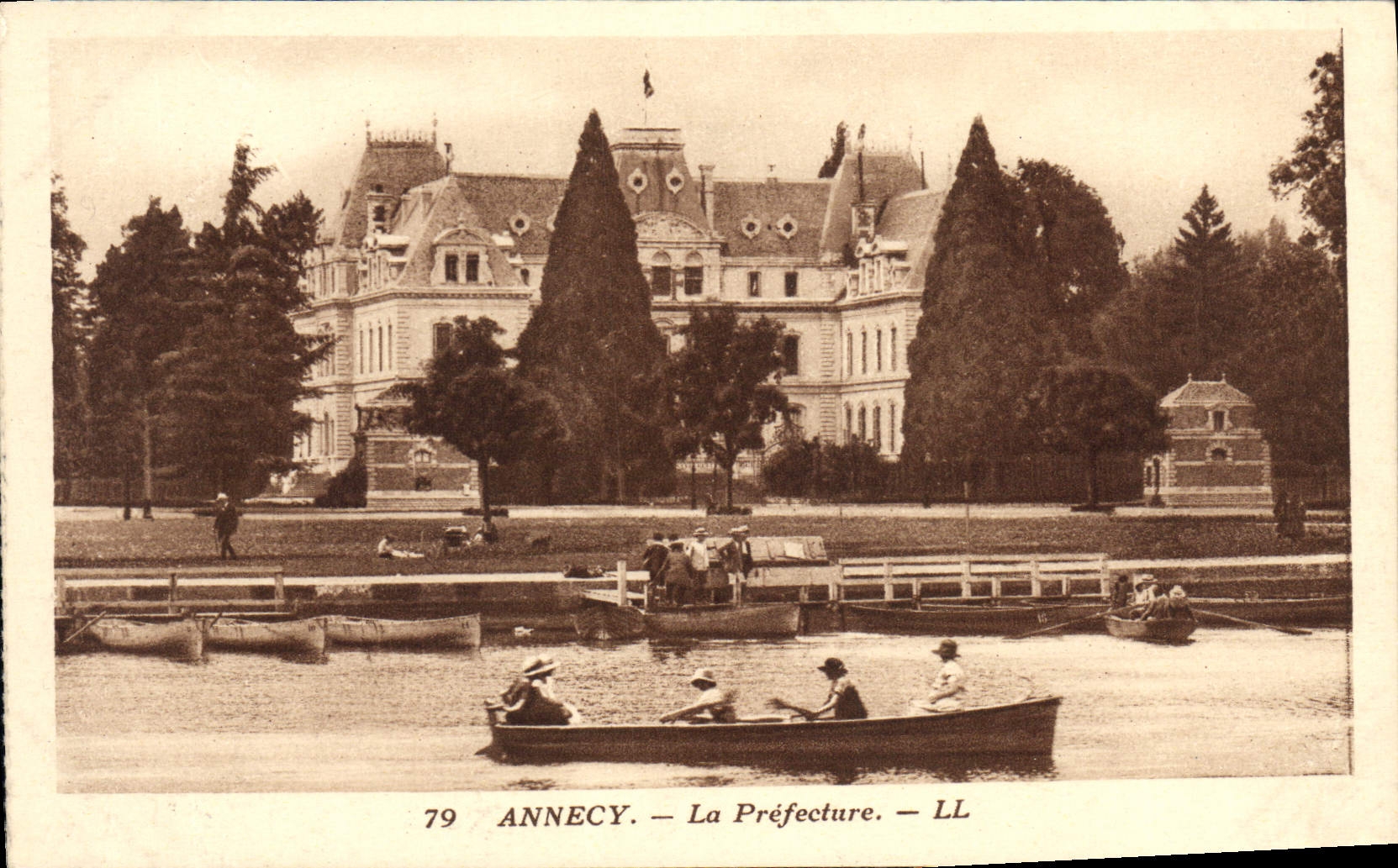 CPA Annecy La Prefecture 