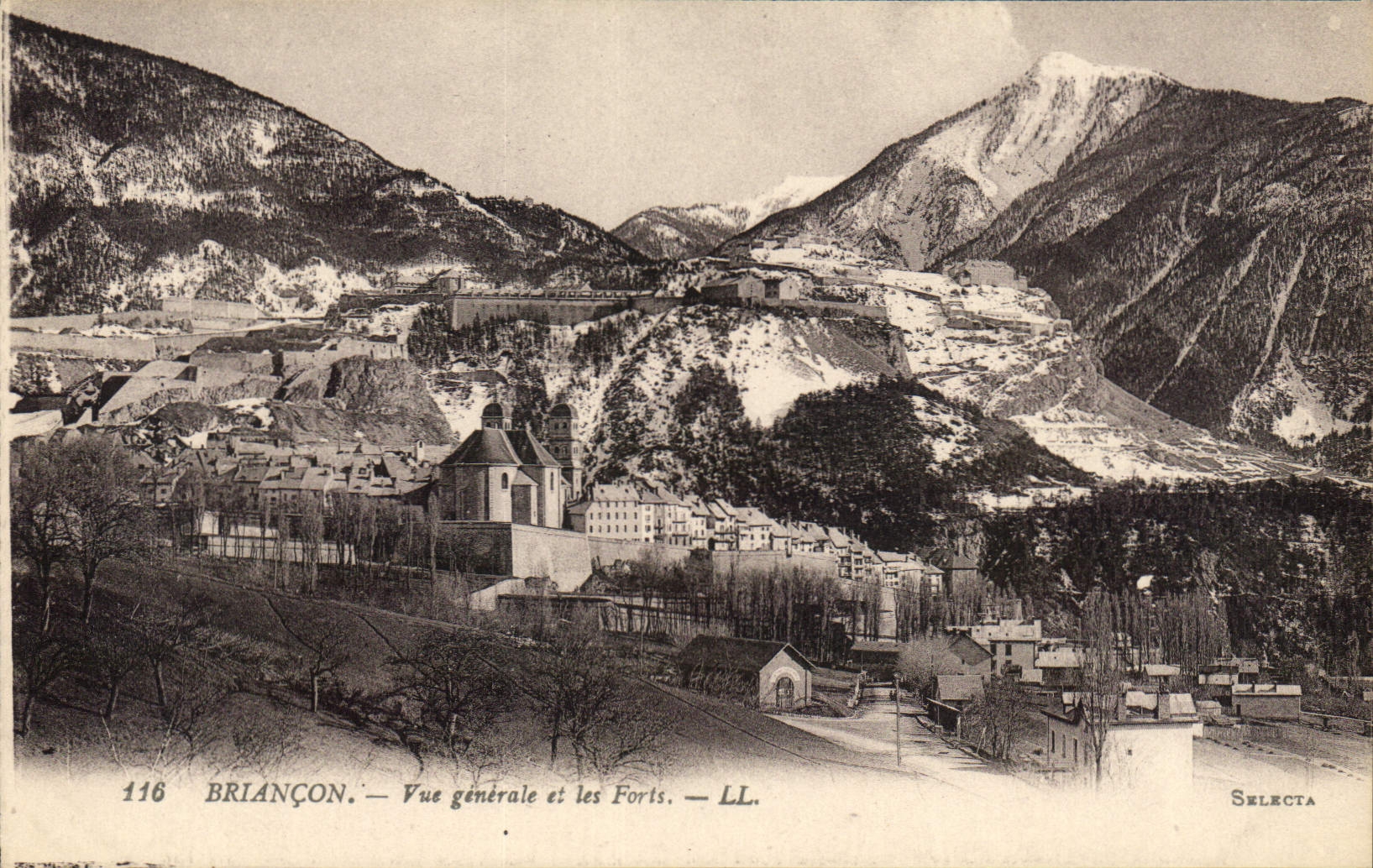 CPA Briancon Vue generale et les Forts 
