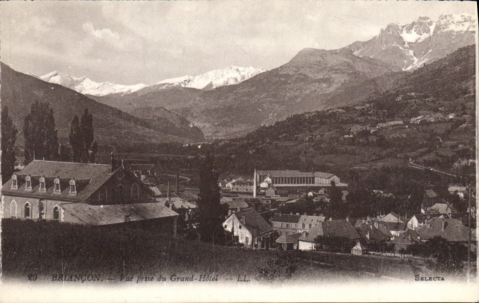 CPA Briancon Vue prise du Grand Hotel 
