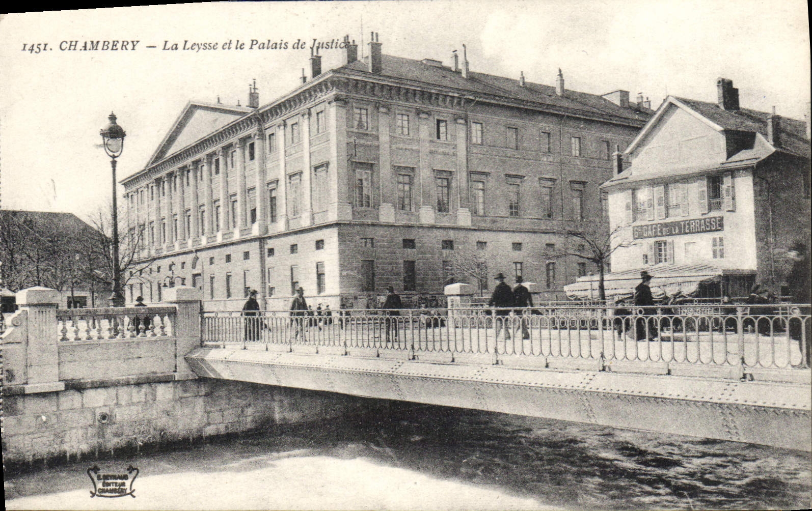 CPA Chambery La Leysse et le Palais de Justice Cafe de la terrasse