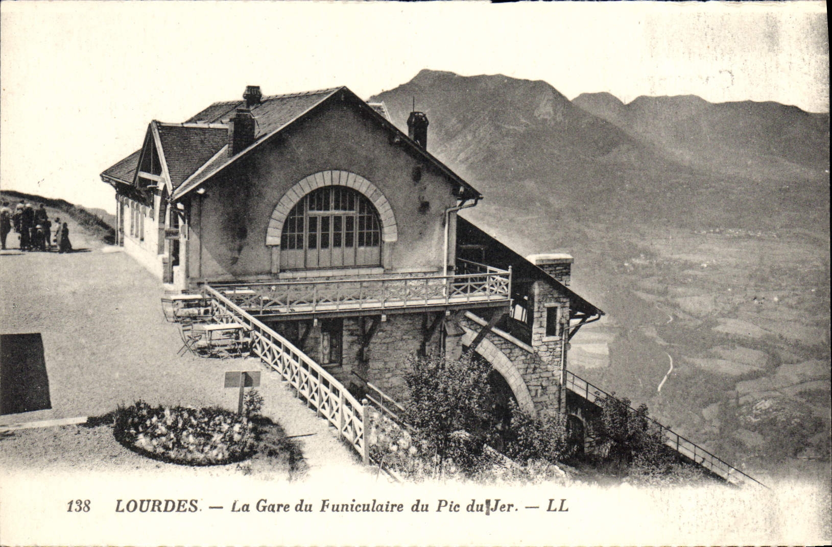 CPA Lourdes La Gare du Funiculaire du Pic du Jer 