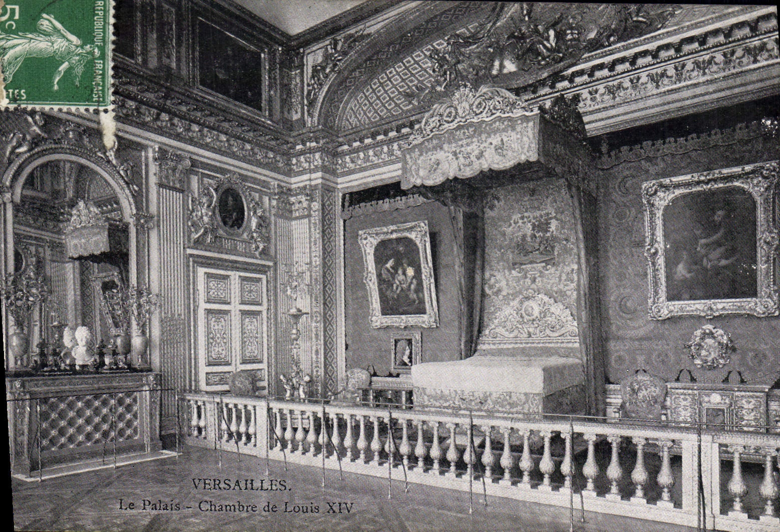 CPA Versailles Le Palais Chambre de Louis XIV 