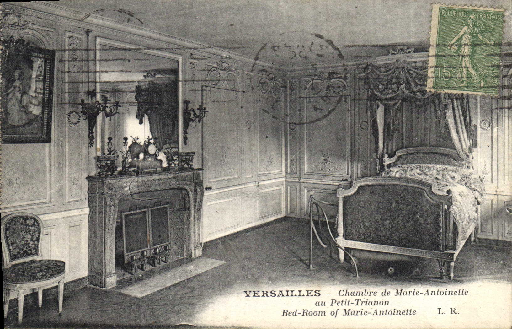CPA Versailles Chambre de Marie Antoinette au Petit Trianon 