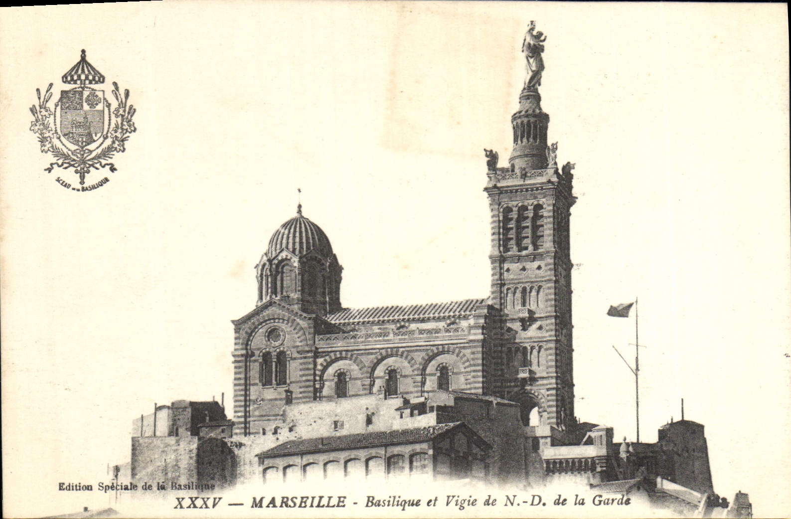 CPA Marseille Basilique et Vierge de N D de la Garde 