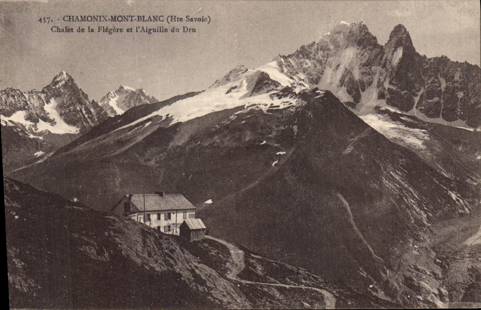 CPA Chamonix Mont Blanc Hte Savoie Chalet de la Flegere et l'Aiguille mdu Dru 