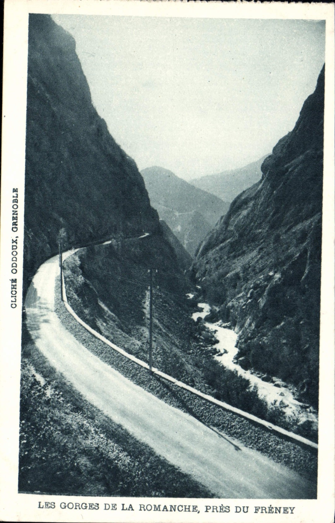 CPA Les Gorges de la Romanche pres du Freney