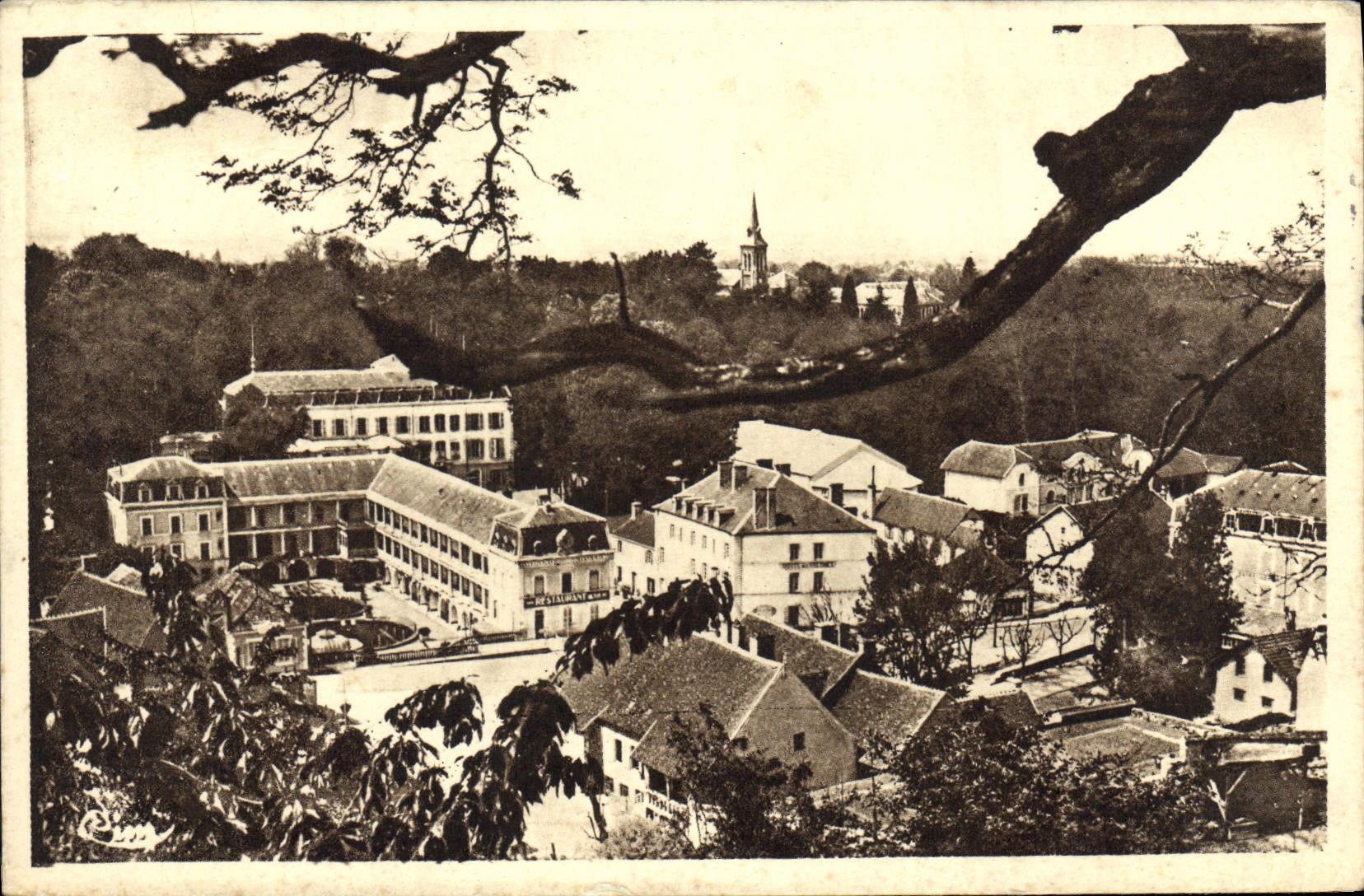 CPA Bourbon Lancy Thermal S et L vue generale de l'Etablissement Thermal