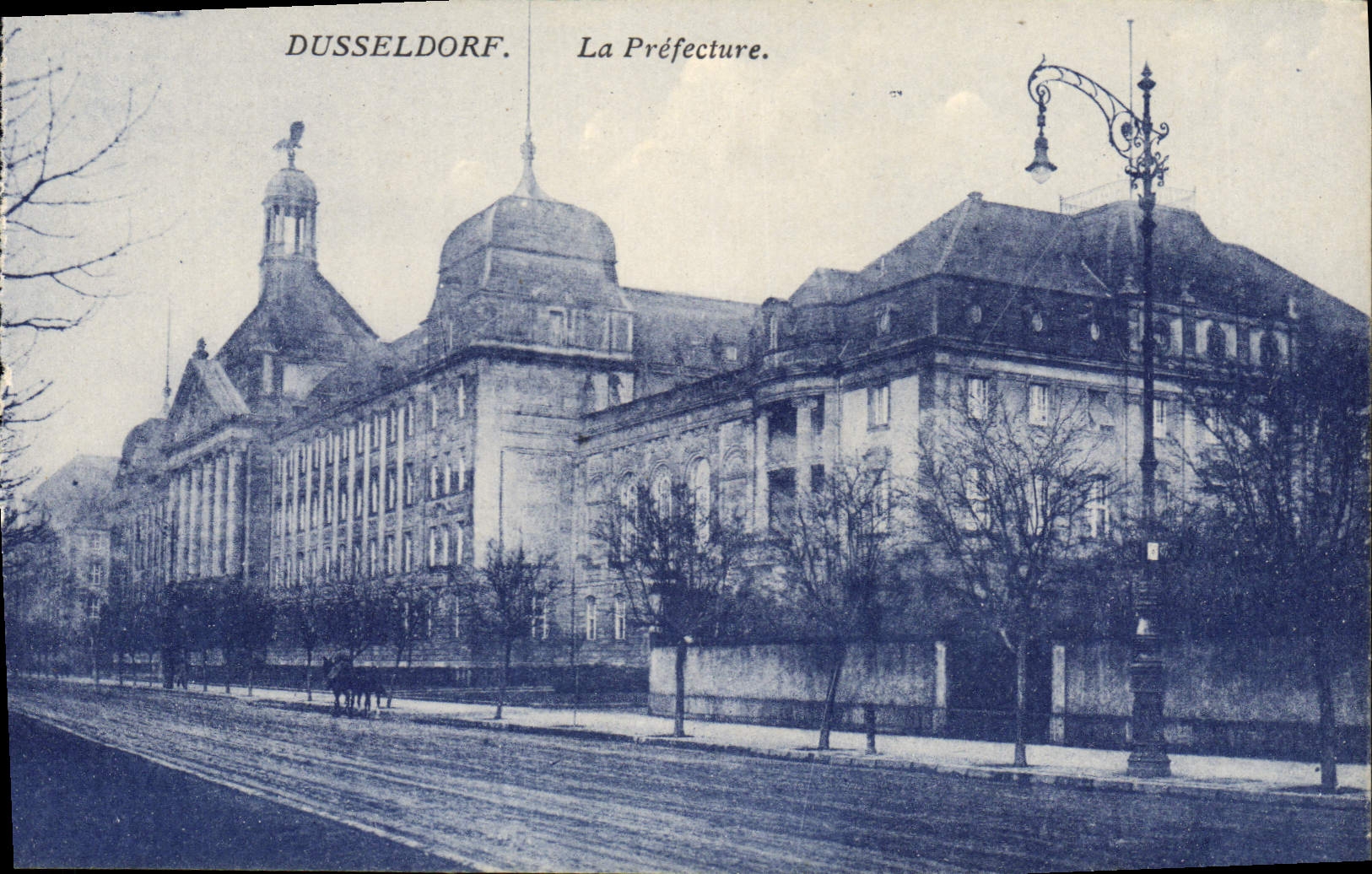 CPA Dusseldorf la Prefecture 