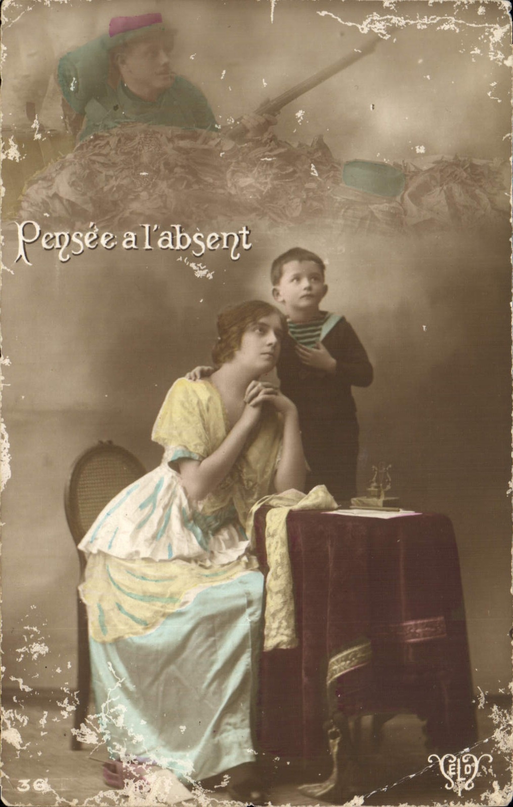 CPA Pensee a l'Absent Femme Enfant