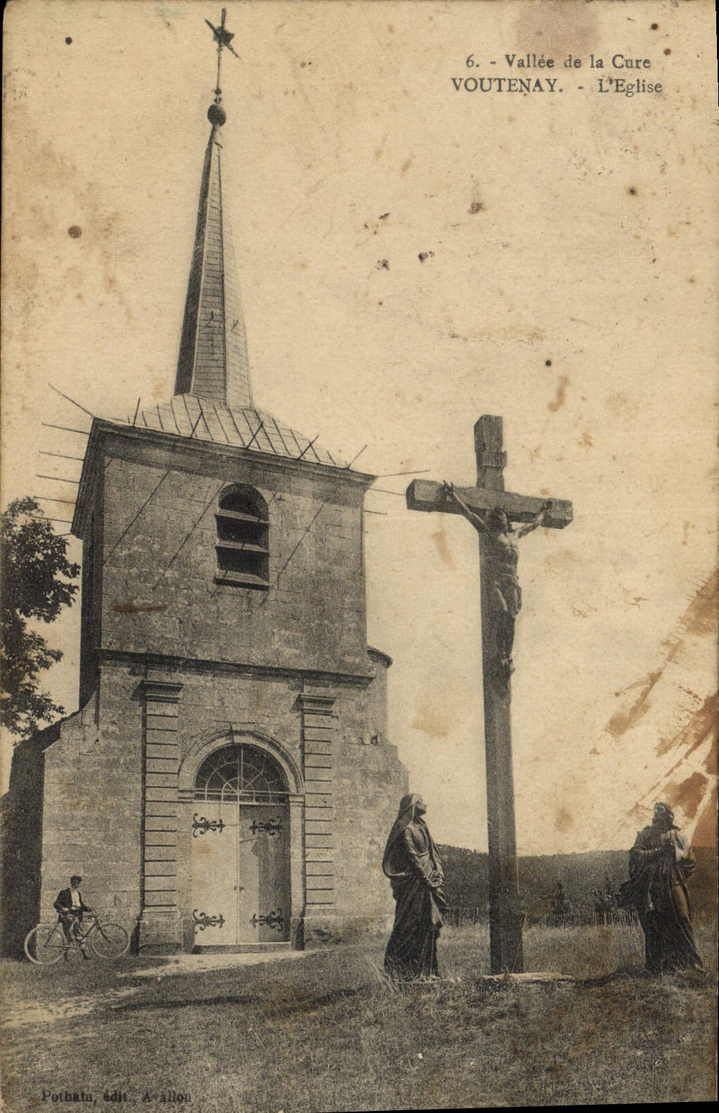CPA Vallee de la Cure Voutenay L'Eglise 