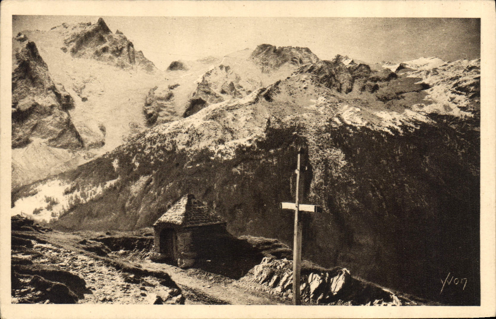 CPA Les Alpes Chapelle Ste Anne des Portes du Chazelet plus connue sous le nom d'Oratoire du Chazele