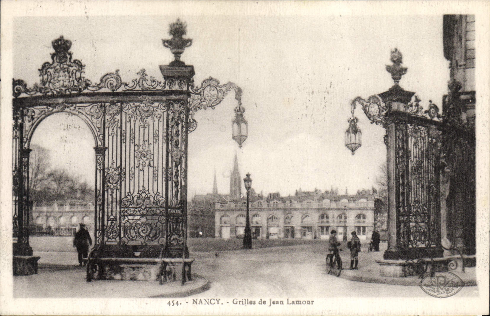 CPA Nancy Grilles de Jean Lamour 