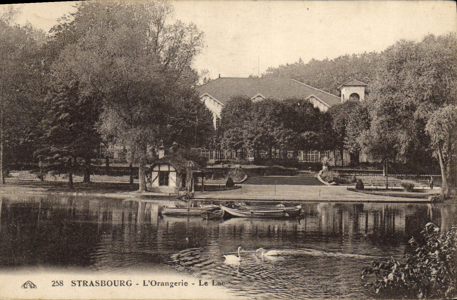CPA Strasbourg l'Orangerie Le Lac 
