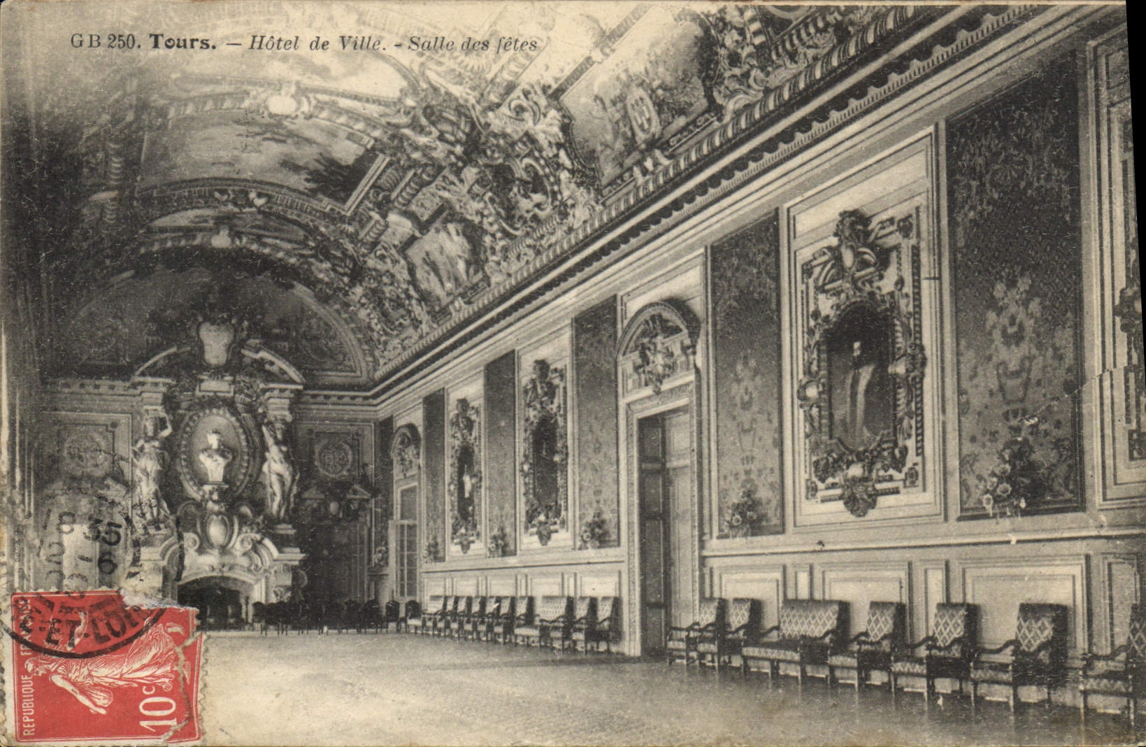 CPA Tours Hotel de Ville Salle des Fetes 