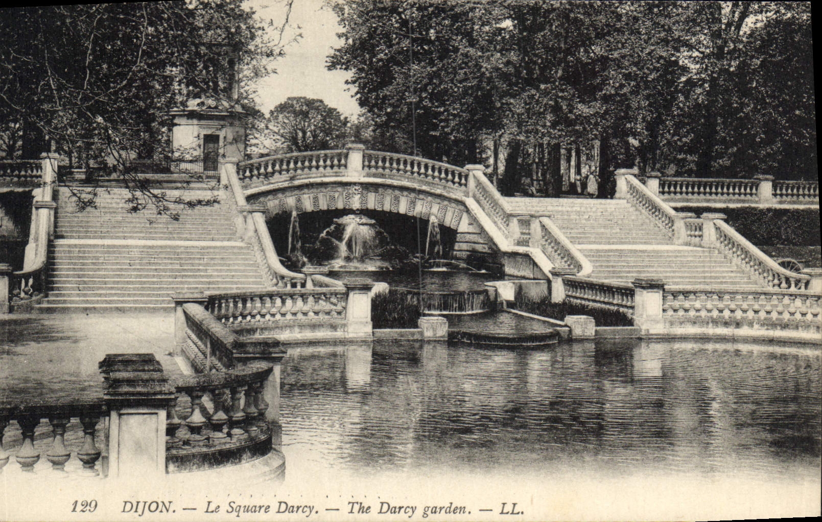 CPA Dijon Le Square Darcy 