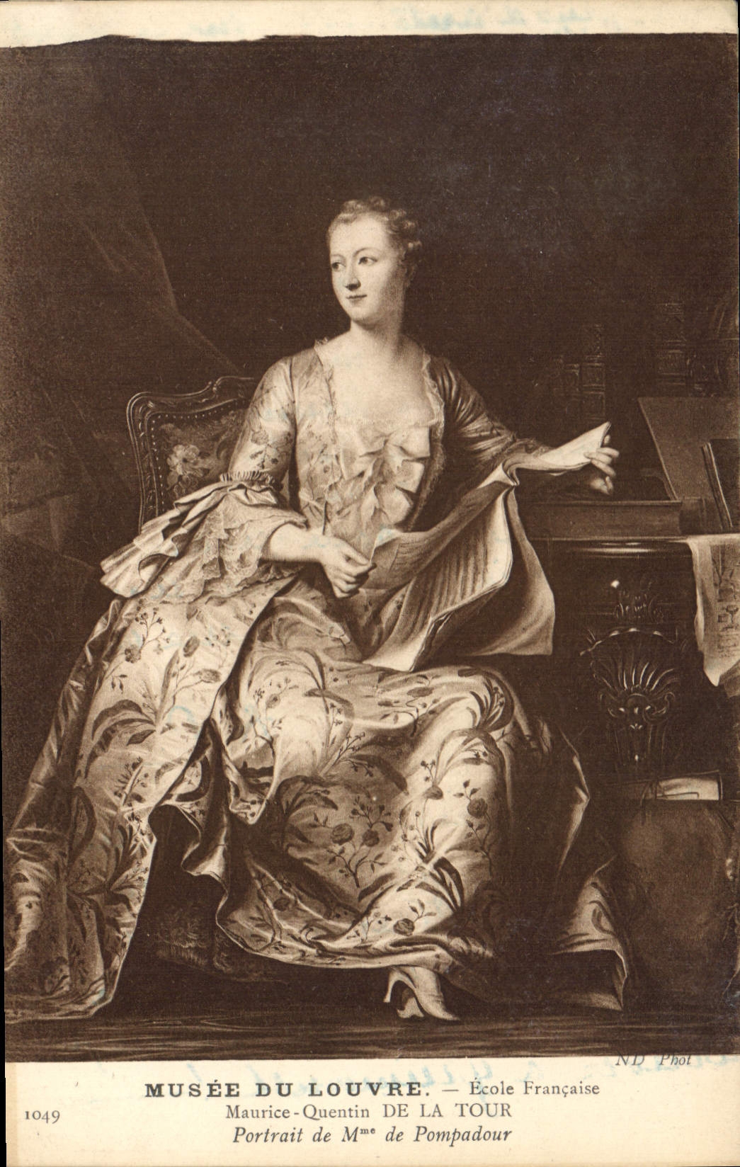 CPA Musee du Louvre Ecole Francaise Maurice Quentin de la Tour Portrait de Mme de Pompadour 