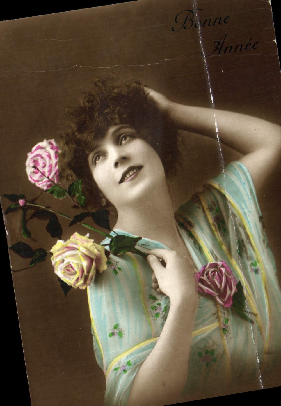 CPA Bonne Annee Femme