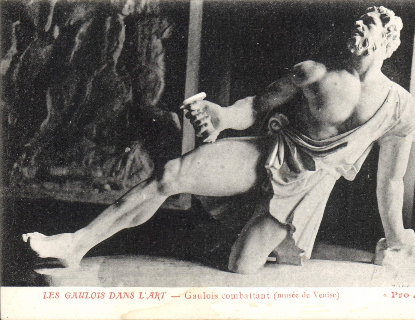 CPA Les Gaulois Dans L'Art Gaulois combattant Musee de Venise 