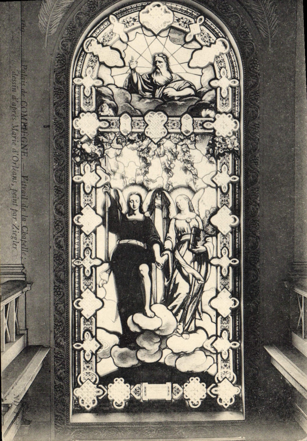 CPA Palais de Compiegne Vitrail de la Chapelle dessin d'Apres Marie d'Orleans Paint par Ziegler 