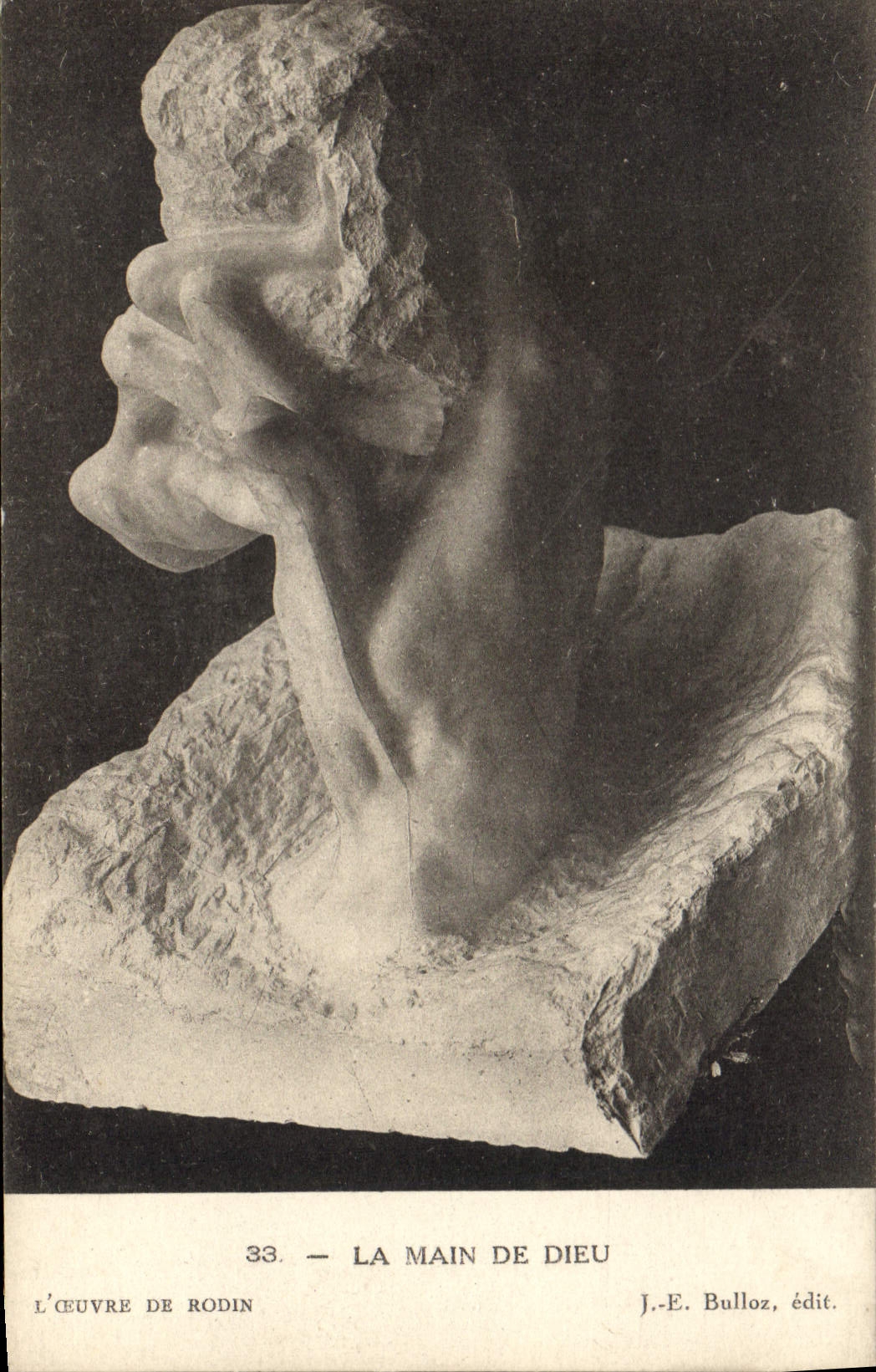 CPA La Main de Dieu L'oeuvre de Rodin 