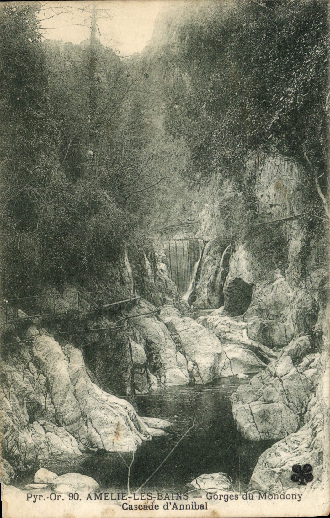CPA Amelie Les Bains Gorges du Mondony Cascade d'Annibal