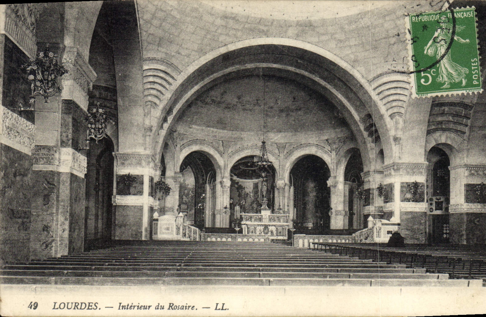 CPA Lourdes Interieur du Rosaire 