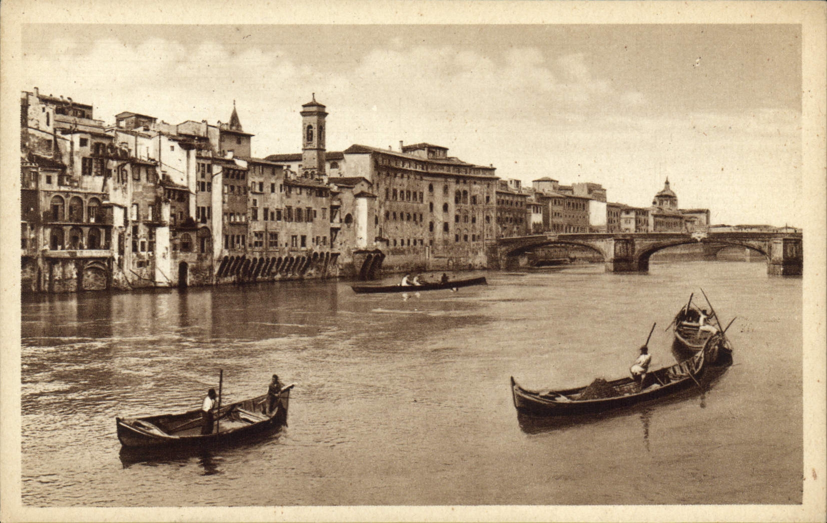 CPA Firenze Veduta dell'Arno Ponte S Trinita