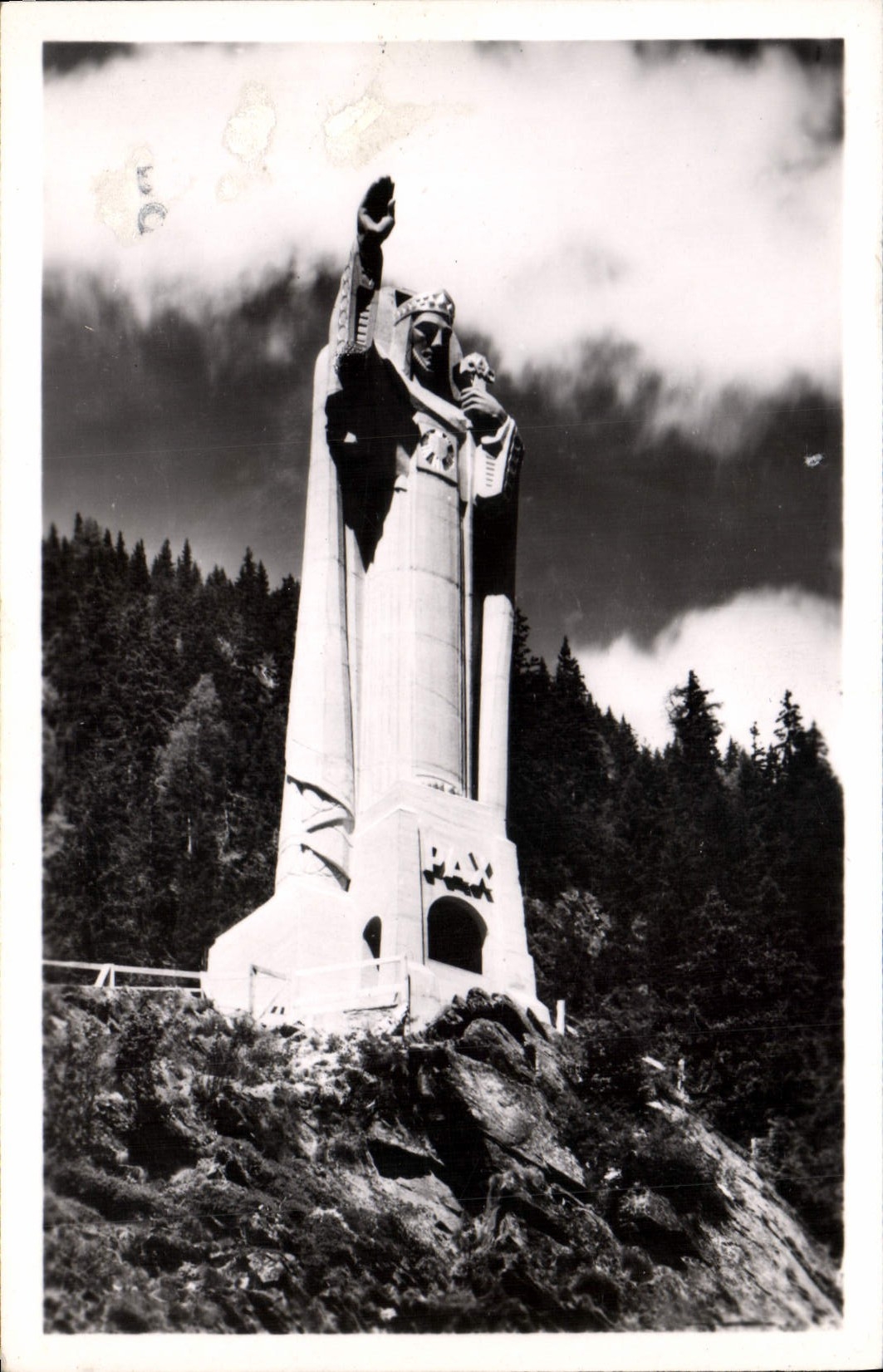 CPA Le Christ Roi Prince de la Paix Les Houches