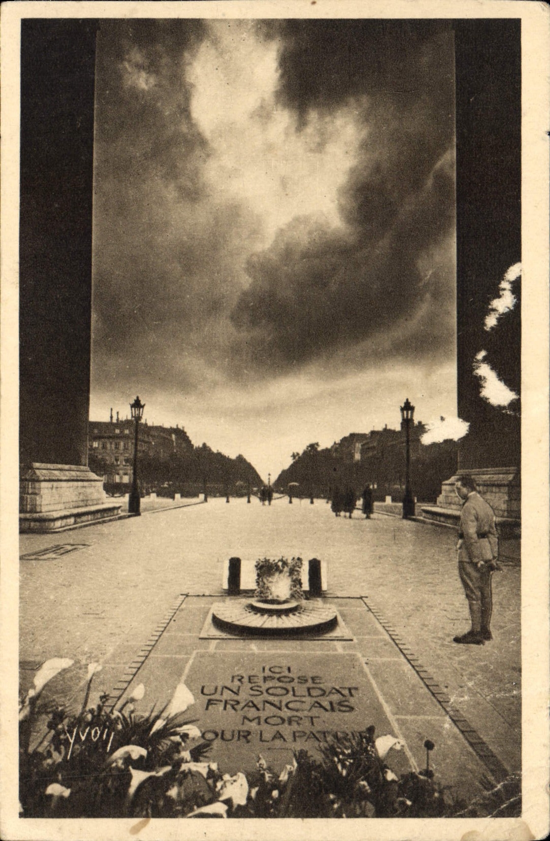 CPA Paris Tombeau du Soldat Inconnu 