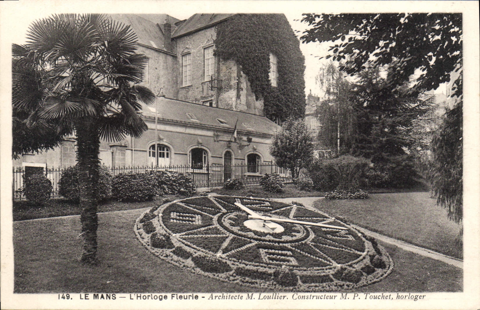 CPA Le Mans L'Horloge Fleurie Architecte M Loullier 