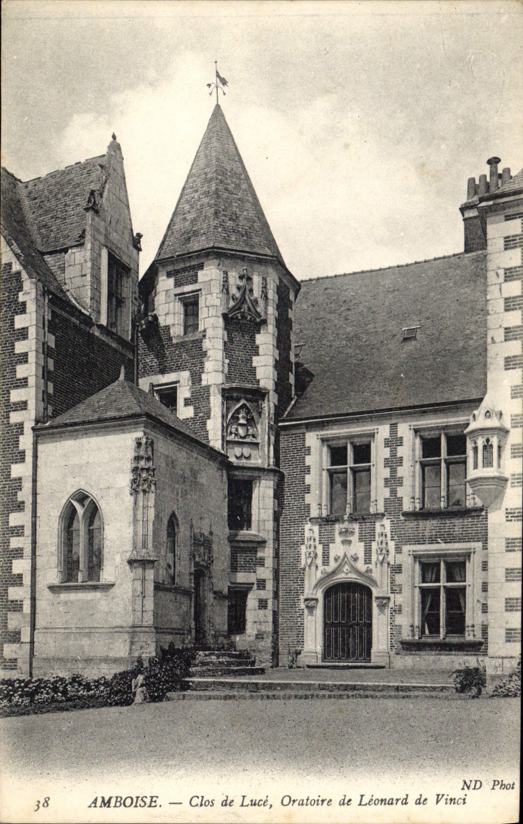 CPA Amboise Clos de Luce Oratoire de Leonard de Vinci 