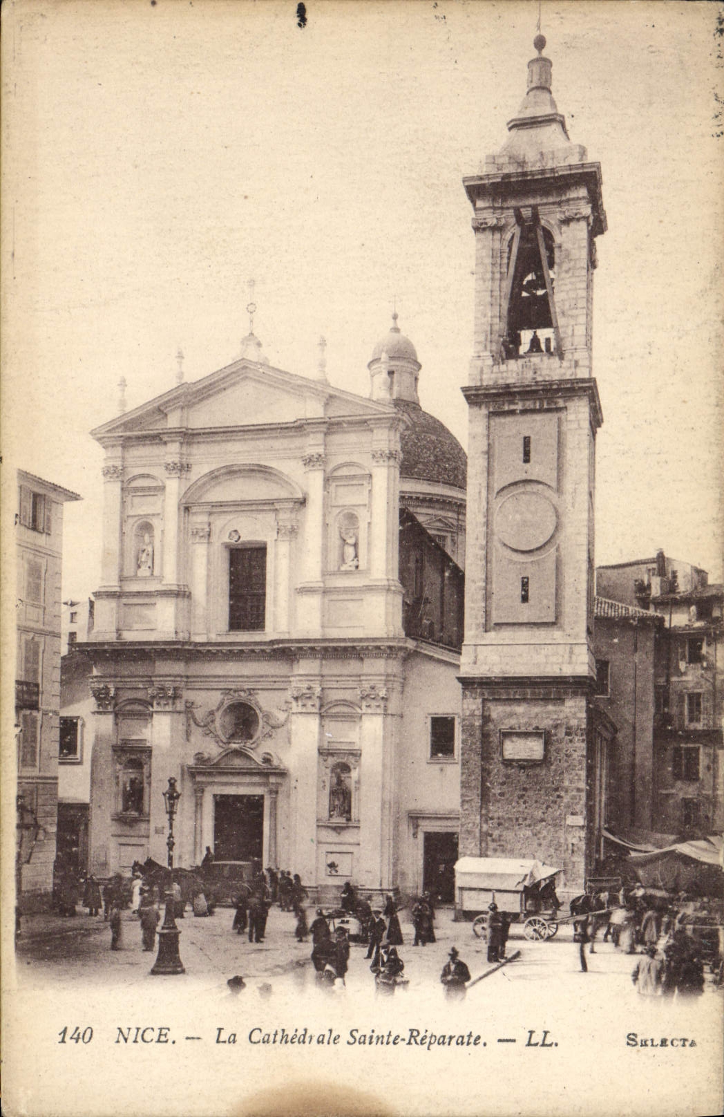 CPA Nice La Cathedrale Sainte Reparate