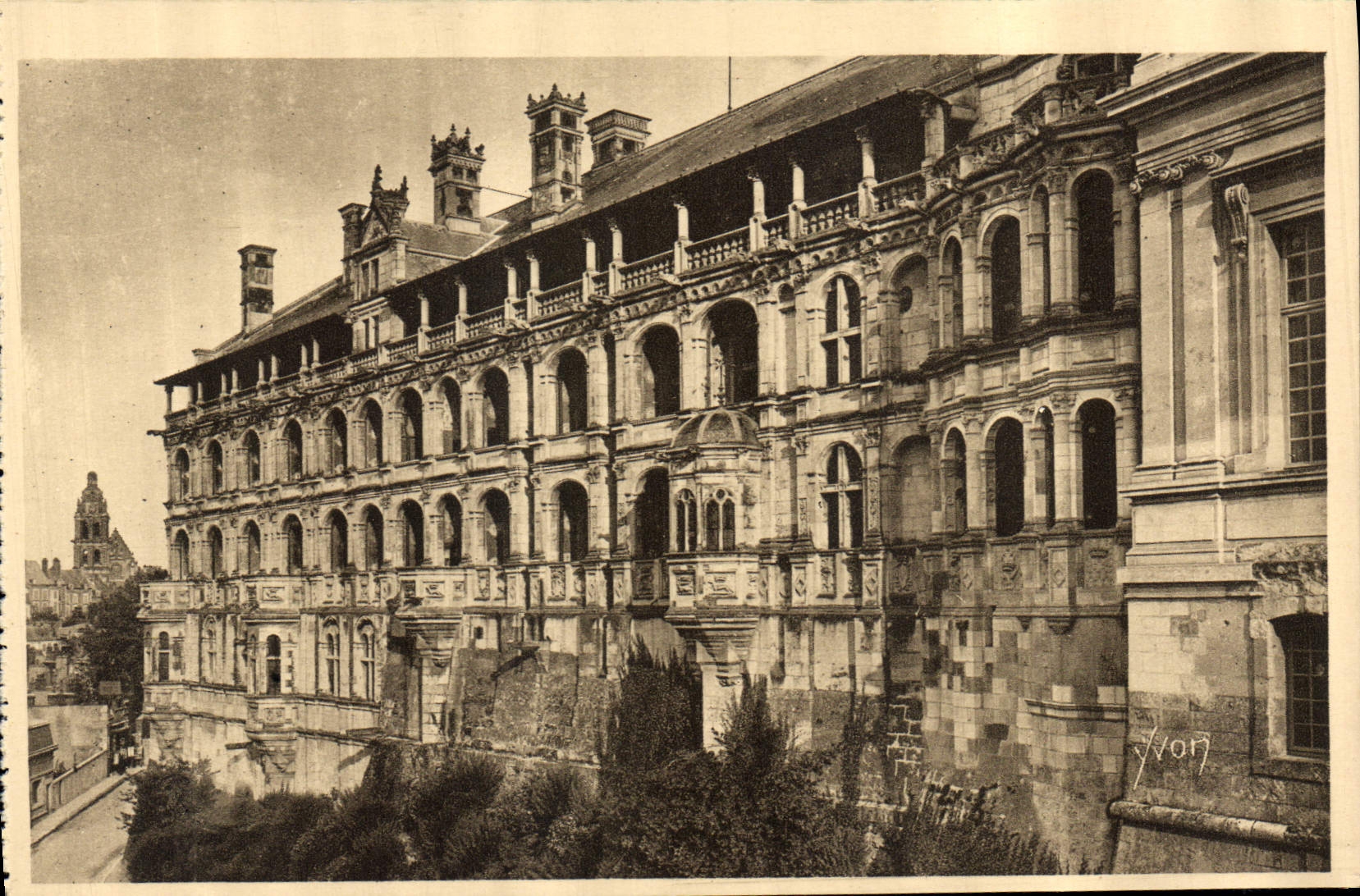 CPA Chateau de Blois Facade Francois Ier 