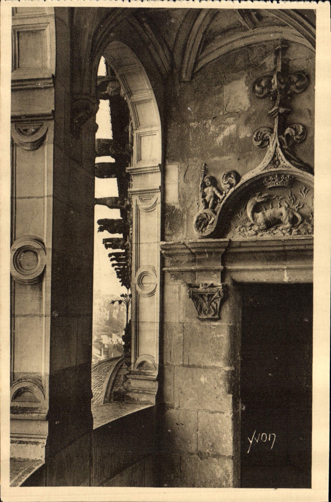 CPA Chateau de Blois Une Loggin Aile Francois Ier 