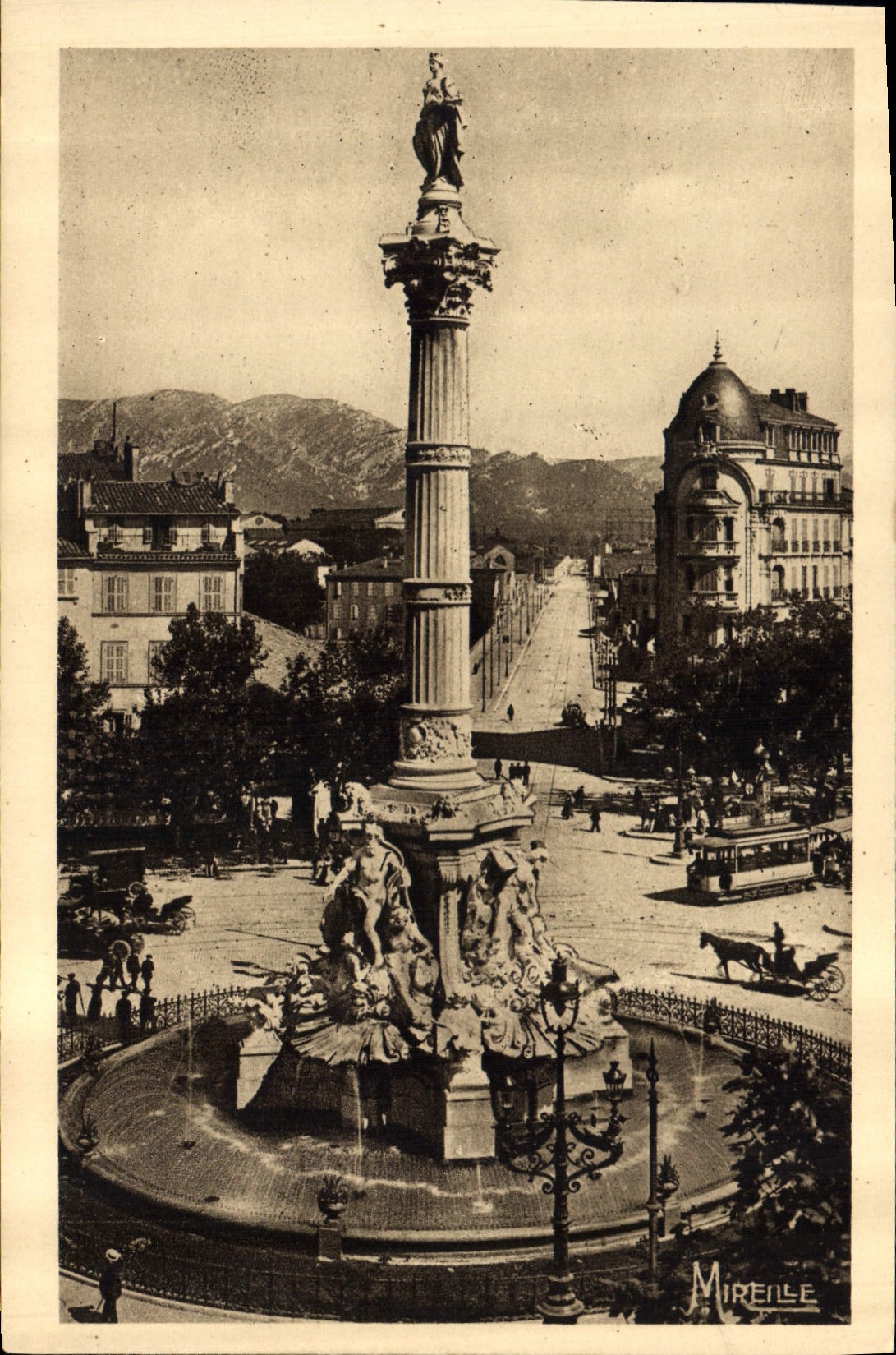 CPA Marseille Place Castellane et Fontaine Cantini