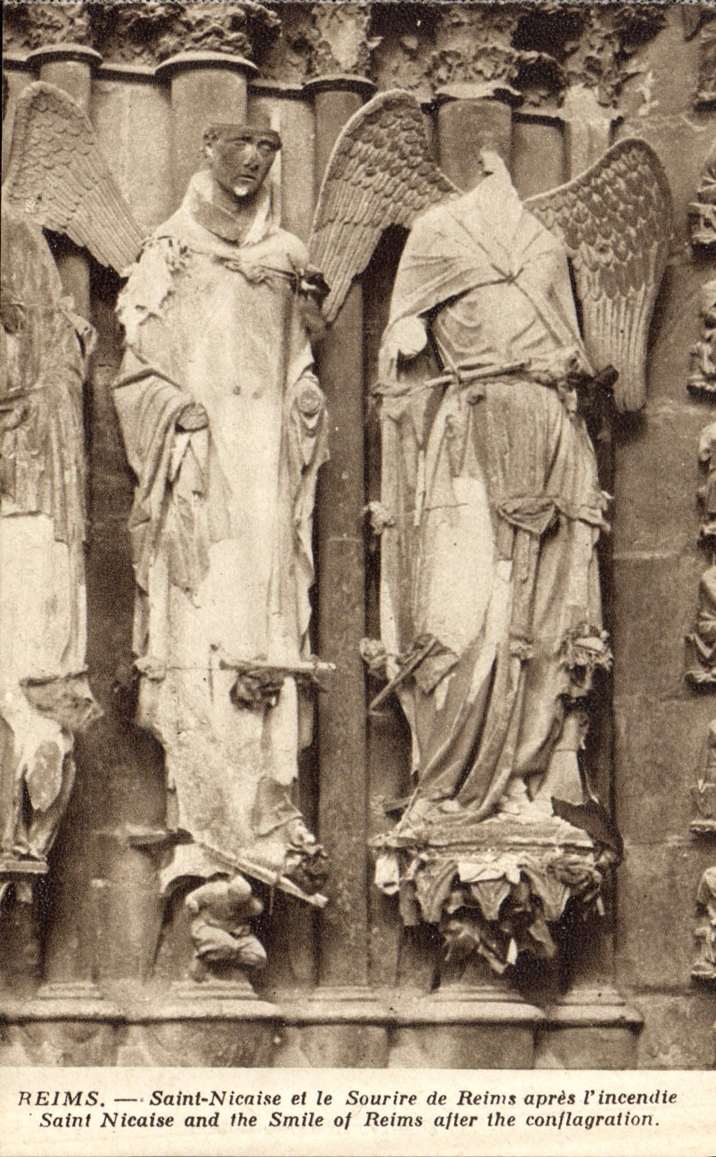 CPA Reims Saint Nicaice et le Sourire de Reims avant l'incendie