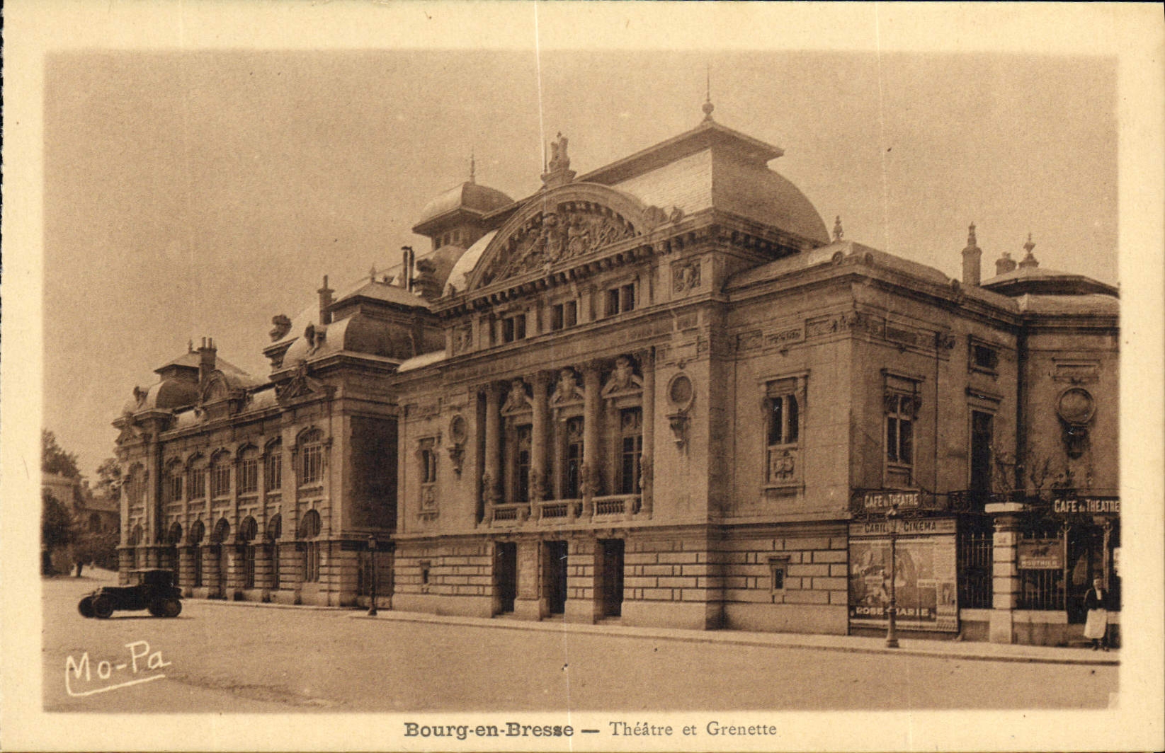 CPA Bourg en Bresse Theatre et Grenette 