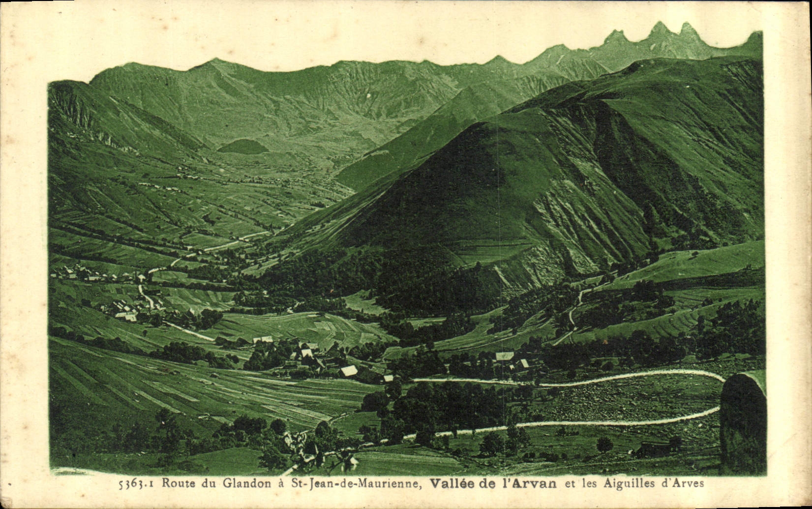 CPA Route du Glandou a Sr Jean de Maurienne Vallee de l'Arvan et les Aiguilles d'Arves 