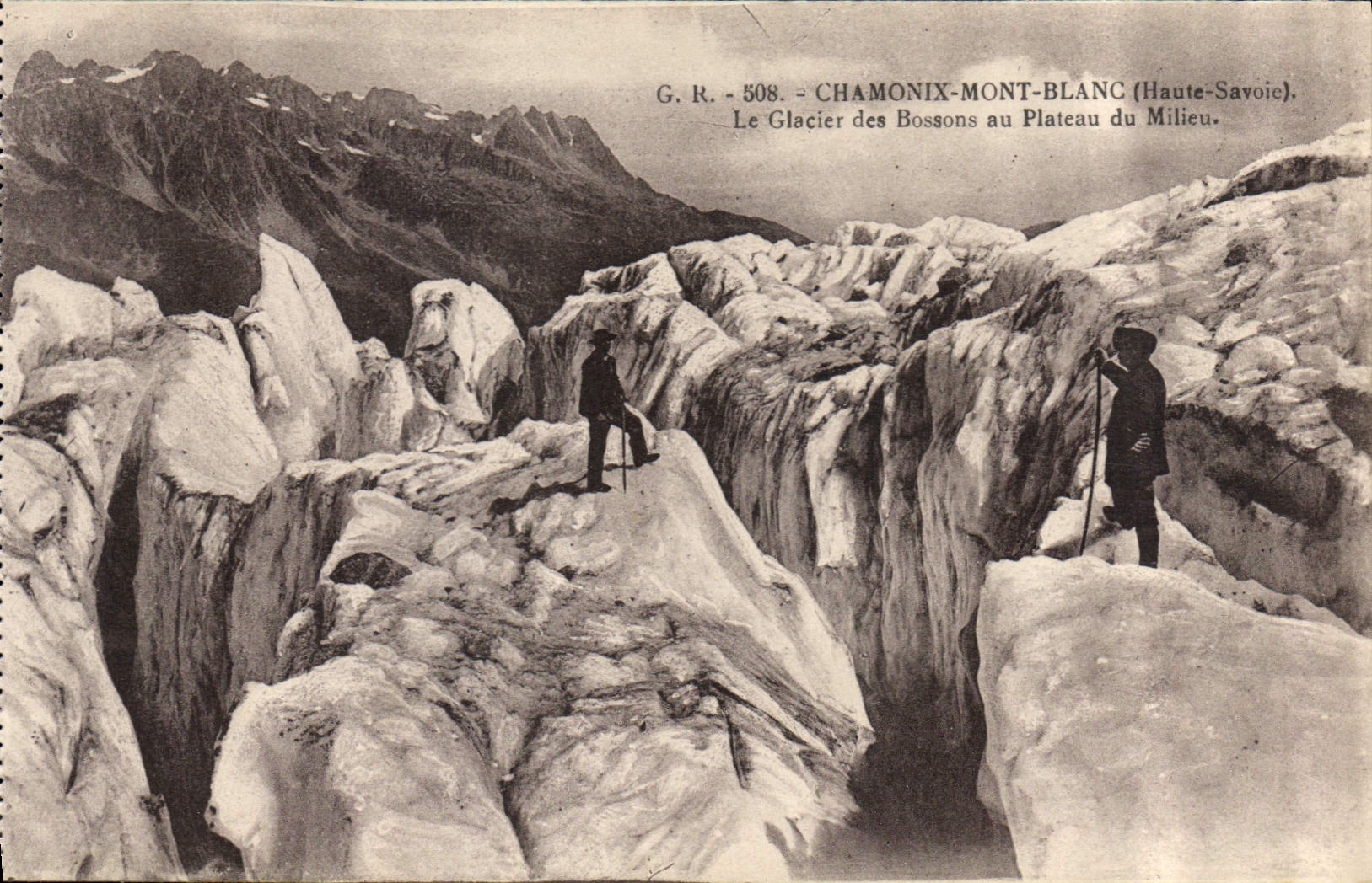 CPA Chamonix Mont Blanc Hte Savoie le Glacier des Bossons au Plateau du Milieu 