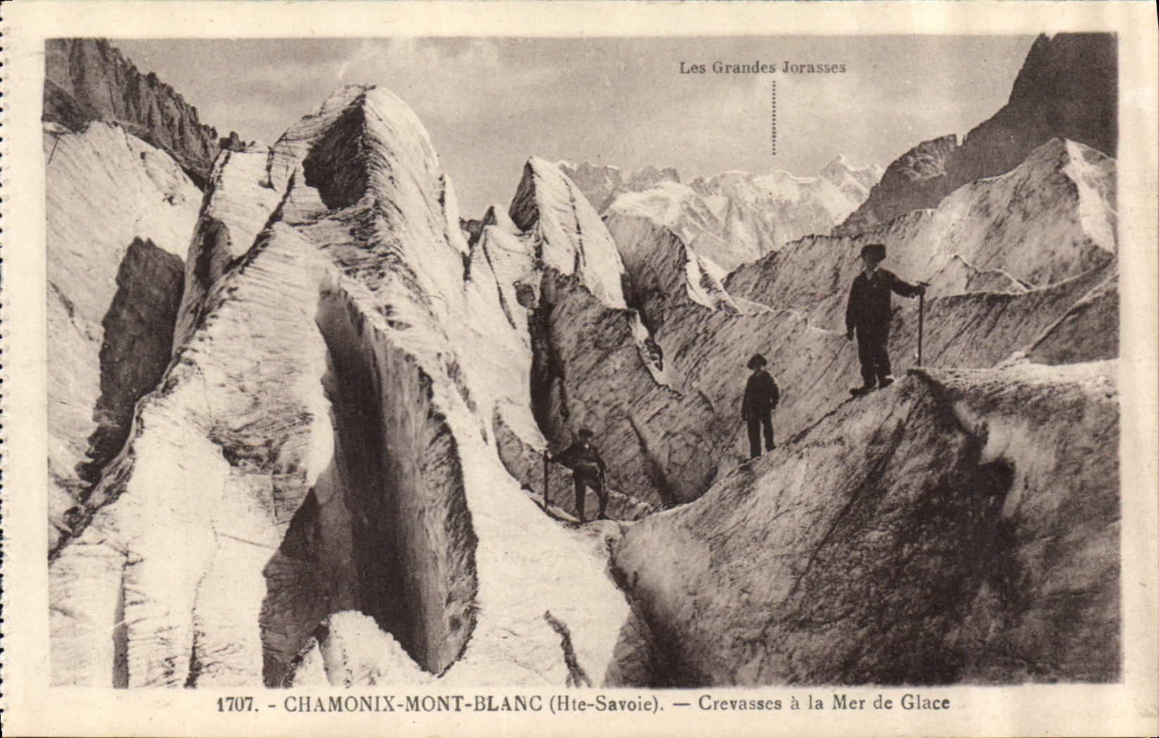 CPA Chamonix Mont Blanc Hte Savoie Crevasses a la Mer de Glace 